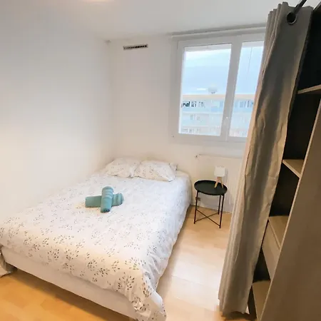 Privee Dans Partage - Gravieres - Tram A - Wifi - Ref P4 Homestay