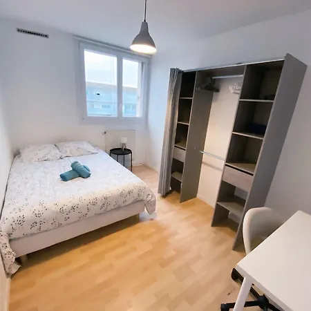 Privee Dans Partage - Gravieres - Tram A - Wifi - Ref P4 Lormont